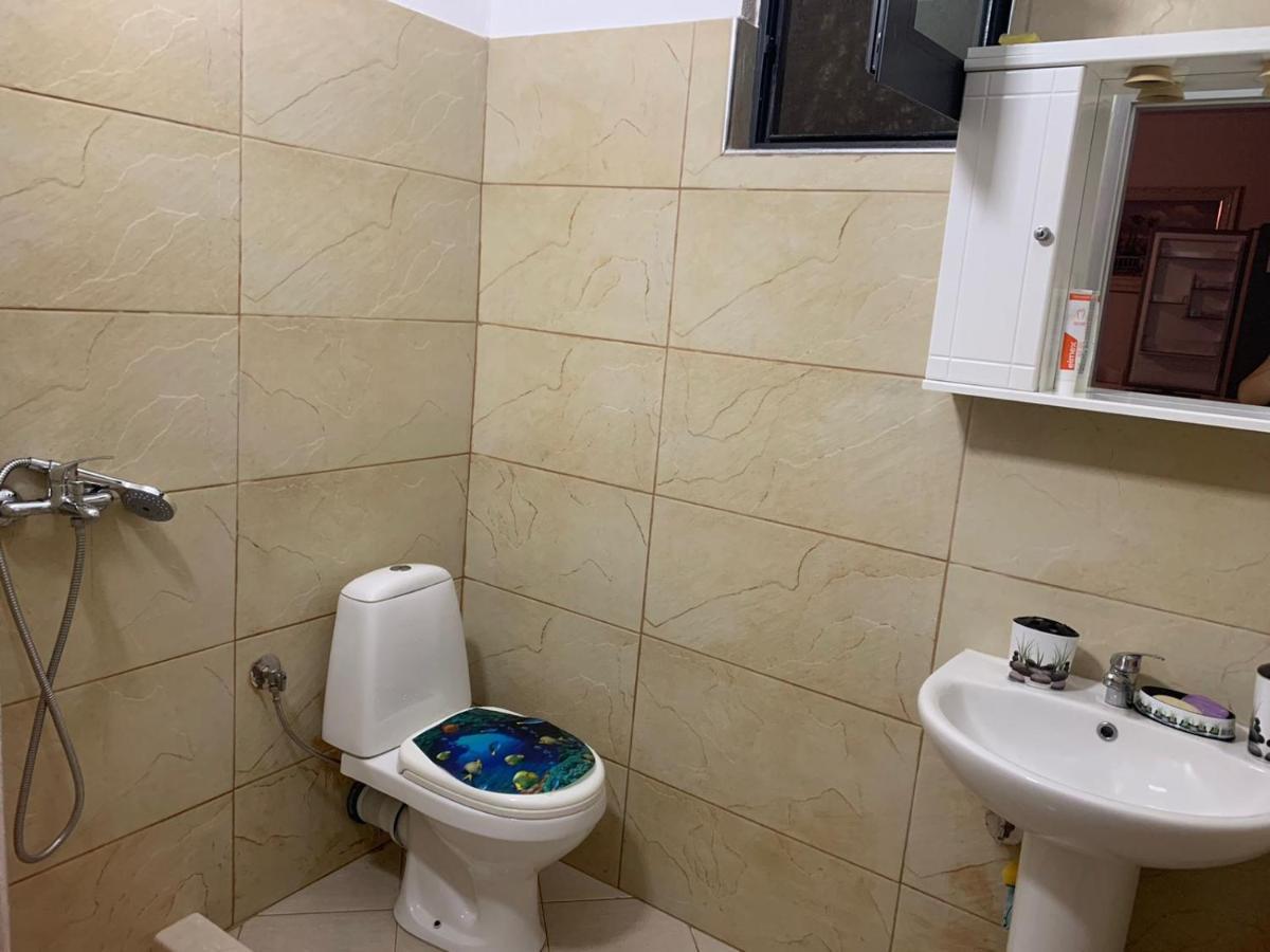 Vjola Apartments 2 Sarande Bagian luar foto